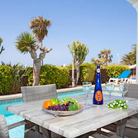 Villa Modern Mojones 3 Bedrooms Private Heated Pool Marcus Puerto Del Carmen *