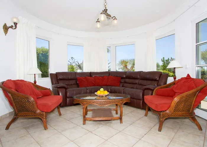 Modern Mojones 3 Bedrooms Private Heated Pool Marcus * Puerto del Carmen (Lanzarote)