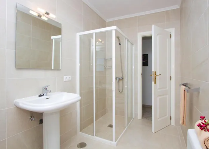 Vila Modern Mojones 3 Bedrooms Private Heated Pool Marcus Puerto del Carmen (Lanzarote)